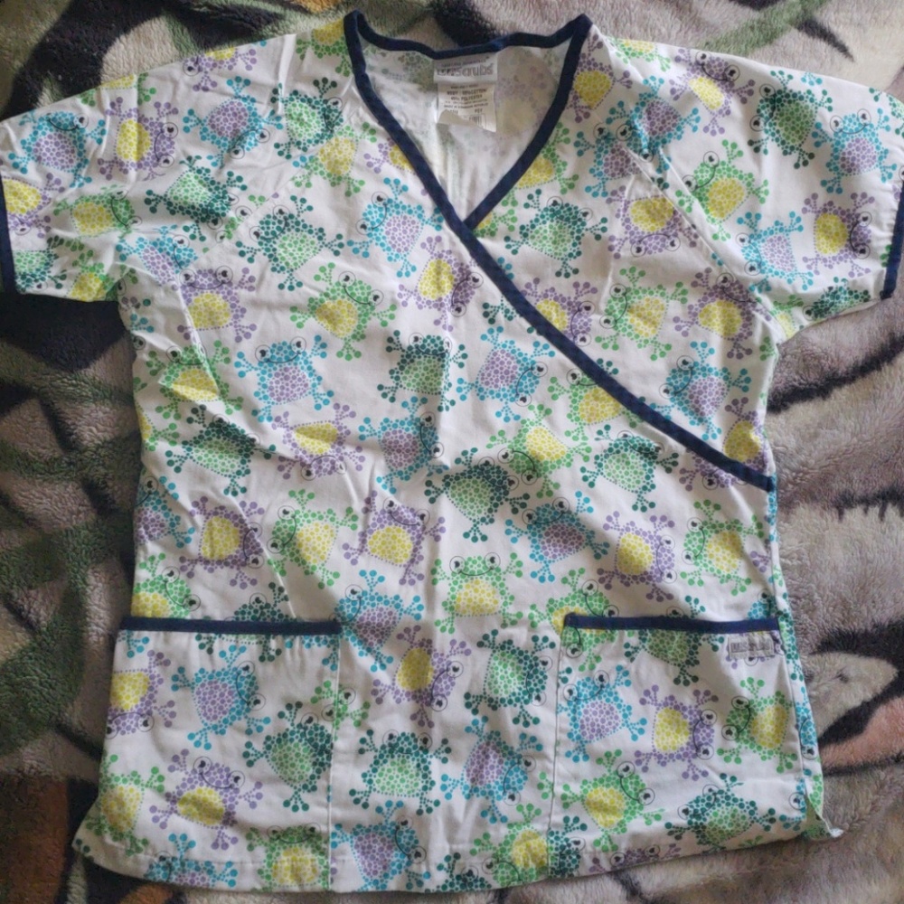 Scrub Top